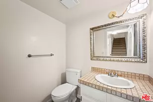 6217 Randi Ave, Woodland Hills, CA 91367 - Photo 17