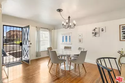 4038 W 59th Pl, Los Angeles, CA 90043 - Photo 9
