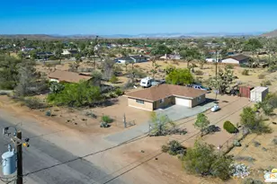 4647 Camarilla Ave, Yucca Valley, CA 92284 - Photo 11