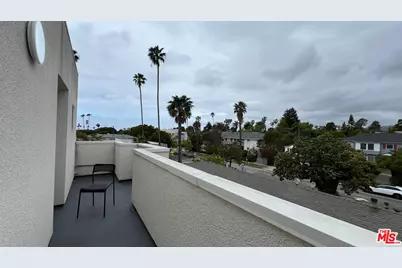 807 21st St #3, Santa Monica, CA 90403 - Photo 45