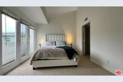 807 21st St #3, Santa Monica, CA 90403 - Photo 35