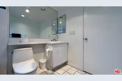 807 21st St #3, Santa Monica, CA 90403 - Photo 23