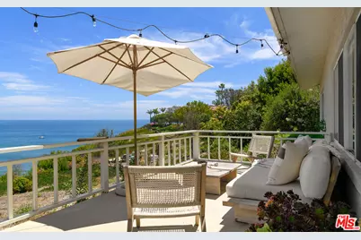 6734 Zumirez Dr, Malibu, CA 90265 - Photo 37