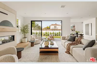 6606 W 80th Pl, Los Angeles, CA 90045 - Photo 3