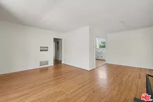 10328 Louisiana Ave, Los Angeles, CA 90025 - Photo 11