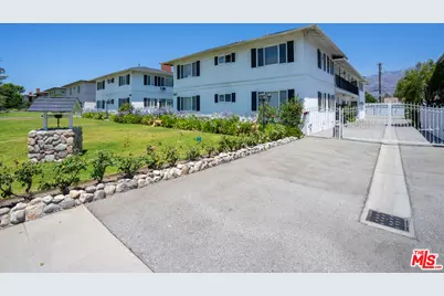 921 W Huntington Dr, Arcadia, CA 91007 - Photo 3