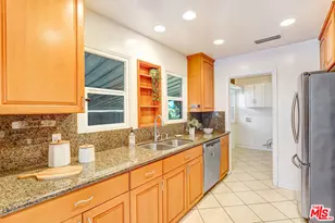 4214 W 29th St, Los Angeles, CA 90016 - Photo 7
