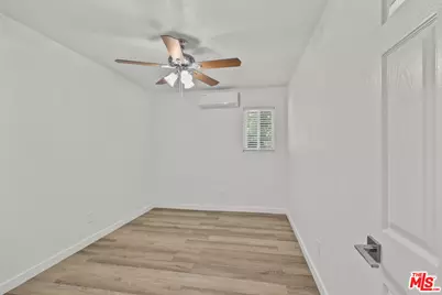 3305 W Avenue L6, Lancaster, CA 93536 - Photo 37