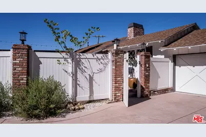 11023 Wrightwood Pl, Los Angeles, CA 91604 - Photo 5