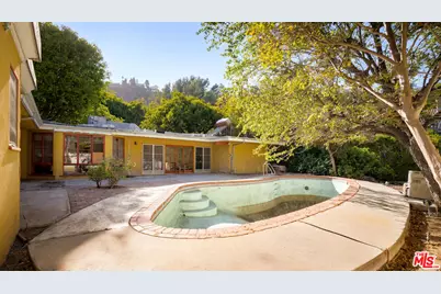9966 Liebe Dr, Los Angeles, CA 90210 - Photo 15