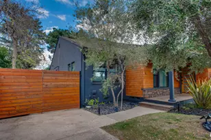 5518 Carpenter Ave, Valley Village, CA 91607 - Photo 11