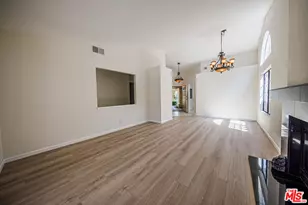 15632 Meadow Dr, Santa Clarita, CA 91387 - Photo 11