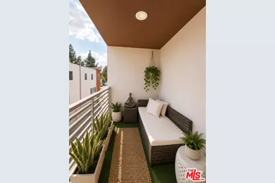 14321 Irma Way, Los Angeles, CA 91405 - Photo 9