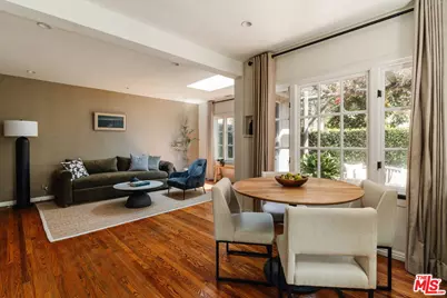 9008 Elevado St, West Hollywood, CA 90069 - Photo 9