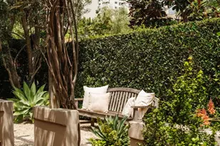 9008 Elevado St, West Hollywood, CA 90069 - Photo 3