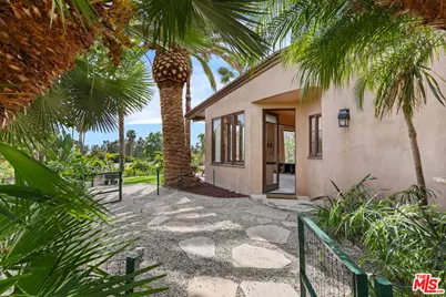 27409 Pacific Coast Hwy, Malibu, CA 90265 - Photo 43