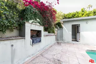 1545 N Doheny Dr, Los Angeles, CA 90069 - Photo 31