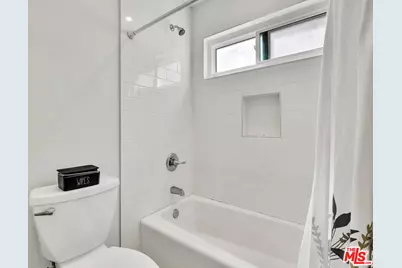 5674 Windsor Way #210, Culver City, CA 90230 - Photo 13