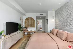 13600 Marina Pointe Dr, Marina del Rey, CA 90292 - Photo 11