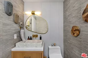 13600 Marina Pointe Dr, Marina del Rey, CA 90292 - Photo 9
