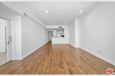 900 W Olympic Blvd #31E, Los Angeles, CA 90015 - Photo 21