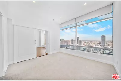 900 W Olympic Blvd #31E, Los Angeles, CA 90015 - Photo 7