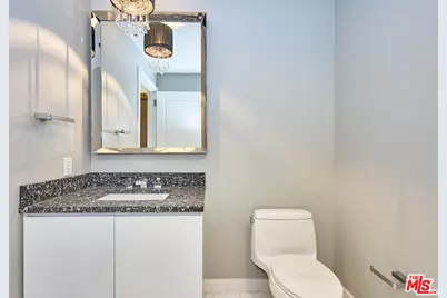 900 W Olympic Blvd #31E, Los Angeles, CA 90015 - Photo 13