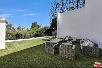 8526 Hollywood Blvd, Los Angeles, CA 90069 - Photo 69