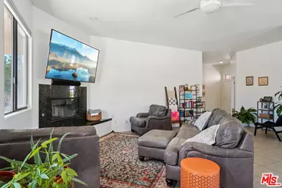 58055 Desert Gold Dr, Yucca Valley, CA 92284 - Photo 5