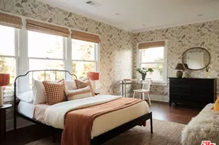 101 N Gower St, Los Angeles, CA 90004 - Photo 27