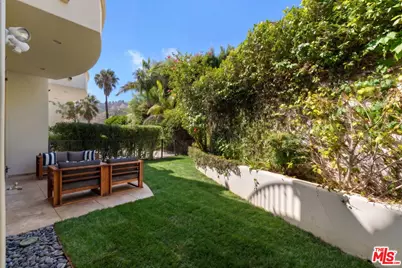 23963 De Ville Way, Malibu, CA 90265 - Photo 13