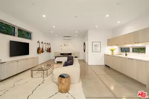 1347 Palms Blvd, Venice, CA 90291 - Photo 29