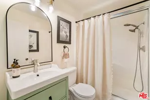 19051 Brasilia Dr, Los Angeles, CA 91326 - Photo 35