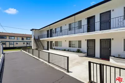 17220 Grevillea Ave, Lawndale, CA 90260 - Photo 3