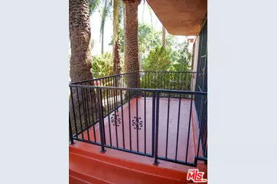 1125 S Westmoreland Ave, Los Angeles, CA 90006 - Photo 29