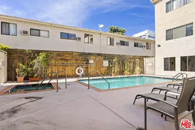 14630 Dickens St #108, Los Angeles, CA 91403 - Photo 17