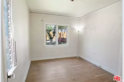 638 E San Jose Ave, Burbank, CA 91501 - Photo 11