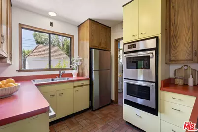 1733 Ensley Ave, Los Angeles, CA 90024 - Photo 9