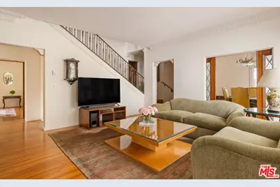 191 S Hudson Ave, Los Angeles, CA 90004 - Photo 29