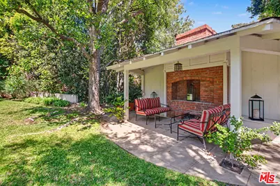 536 Woodruff Ave, Los Angeles, CA 90024 - Photo 45