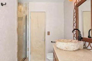 22245 Leadwell St, Los Angeles, CA 91303 - Photo 15