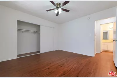 344 S Hobart Blvd, Los Angeles, CA 90020 - Photo 43