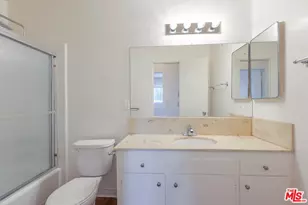 344 S Hobart Blvd, Los Angeles, CA 90020 - Photo 33
