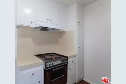 344 S Hobart Blvd, Los Angeles, CA 90020 - Photo 49