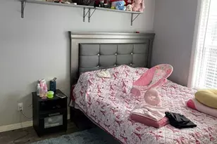 915 E 76th Pl, Los Angeles, CA 90001 - Photo 5
