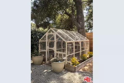 8412 Oswego St, Sunland, CA 91040 - Photo 33