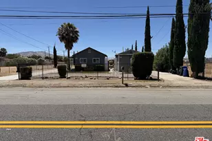 38617 9th St, Palmdale, CA 93550 - Photo 1