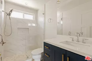 1466 Manhattan Beach Blvd, Manhattan Beach, CA 90266 - Photo 11