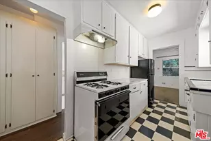 810 Navy St, Santa Monica, CA 90405 - Photo 13