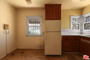 8320 Airlane Ave, Los Angeles, CA 90045 - Photo 17